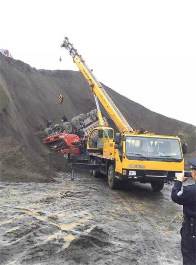 丰城上犹道路救援